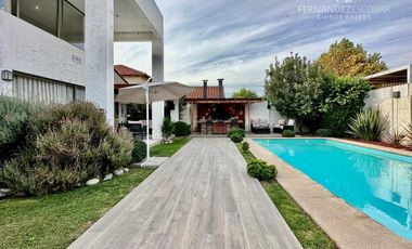 SAN FELIPE - VENDE CASA 4D 4B 3E PISCINA