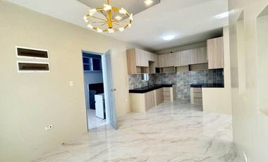 Contemporary 4 Bedrooms Well-Maintained 3-Storey House and Lot in Green Meadows @ Orchard Salitran 4 Dasmariñas Cavite