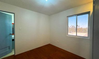 Contemporary 4 Bedrooms Well-Maintained 3-Storey House and Lot in Green Meadows @ Orchard Salitran 4 Dasmariñas Cavite