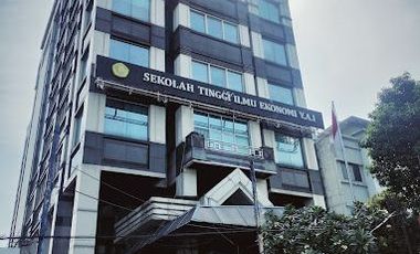 Gedung 8 Lantai Di Salemba Raya