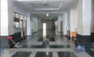 Gedung 8 Lantai Di Salemba Raya