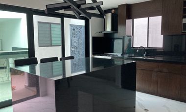 RENTA CASA AMUEBLADA EN COL. CHEPEVERA ZONA CENTRO