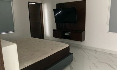 RENTA CASA AMUEBLADA EN COL. CHEPEVERA ZONA CENTRO