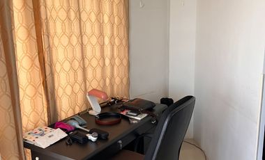 FURNISHED ONE (1) BEDROOM WITH PARKING