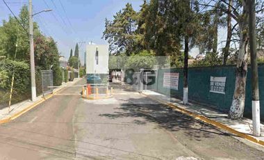 Terreno de Inversión en Venta en CIPRESES DE ZAVALETA