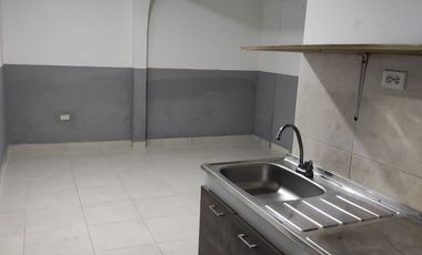 ALQUILO HERMOSO APARTAESTUDIO SIN AMOBLAR CON AGUA Y ENERGIA INCLUIDOS