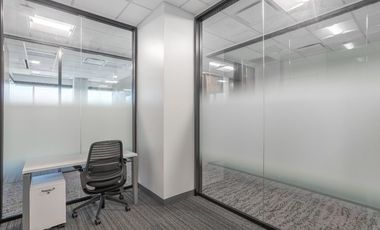 Unlimited coworking access in Regus Abanao Square