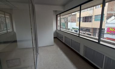 SE VENDE OFICINA EN EL CENTRO DE PALMIRA
