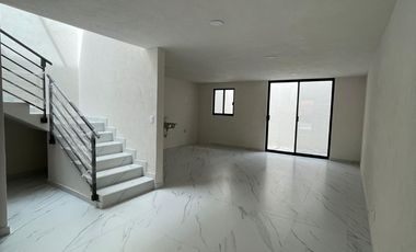 CASA EN VENTA EN PATZCUARO