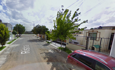 CASA EN REMATE BANCARIO EN FRACC HACIENDA EL CORTIJO, SALTILLO , COAHUILA.