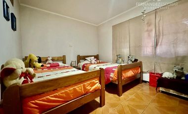 SAN VICENTE - VENDE CASA 3D 2B PISCINA - LA CORA