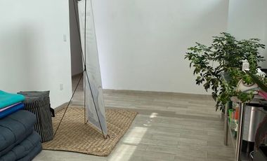 Venta de edificio de oficinas impecable: 929m2 constr. 4 niveles, elevador. Col. Roma Norte