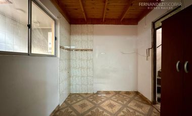 LOS ANDES - VENDE CASA DOS PISOS PAREADA 2D 1B - VILLA EL HORIZONTE