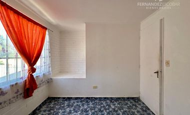 LOS ANDES - VENDE CASA DOS PISOS PAREADA 2D 1B - VILLA EL HORIZONTE