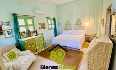 Casa en venta FRENTE A LA ROQUETA