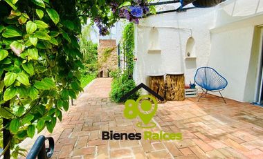 Casa en venta FRENTE A LA ROQUETA