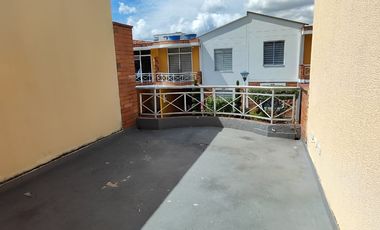 CASA EN PIEDECUESTA CONJUNTO CERRADO