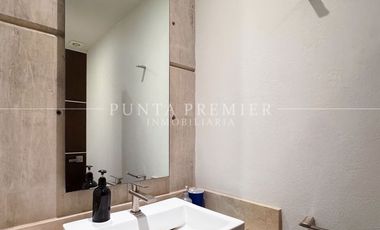 Venta de Casa en Coto Alcazar Oriente de lujo en Zona Dorada Andares Zapopan