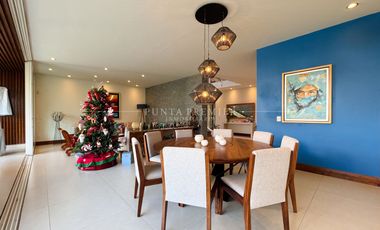 Venta de Casa en Coto Alcazar Oriente de lujo en Zona Dorada Andares Zapopan