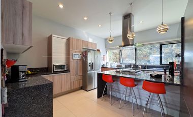 Venta de Casa en Coto Alcazar Oriente de lujo en Zona Dorada Andares Zapopan