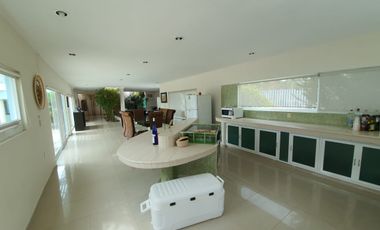 Casa en Renta en Lomas de Comanjilla