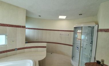 Casa en Renta en Lomas de Comanjilla