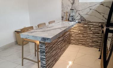 Suite amoblada de alquiler en la Cdla Simón Bolivar, Conjunto Cerrado.