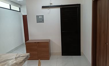 Suite amoblada de alquiler en la Cdla Simón Bolivar, Conjunto Cerrado.