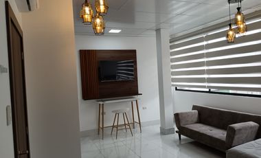 Suite amoblada de alquiler en la Cdla Simón Bolivar, Conjunto Cerrado.