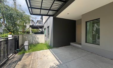 Rare item! with a ground-floor bedroom Townhome for sale Baan Klang Muang The Edition Rama 9-Onnut