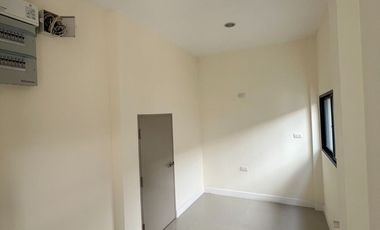 Rare item! with a ground-floor bedroom Townhome for sale Baan Klang Muang The Edition Rama 9-Onnut