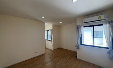 Rare item! with a ground-floor bedroom Townhome for sale Baan Klang Muang The Edition Rama 9-Onnut