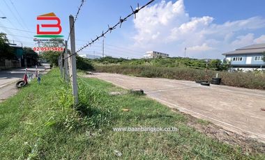 ขาย/เช่า ที่ดินเปล่า ติดถนนเศรษฐกิจ 1 (ซอยคลองนา) เนื้อที่ 3-2-26 ไร่ ถนนเศรษฐกิจ 1 ตำบลนาดี (บางปิ้ง) อำเภอเมืองสมุทรสาคร จังหวัดสมุทรสาคร