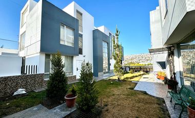 CASA DE VENTA EN CARCELÉN, A POCOS METROS DE LA AV. Simón Bolívar