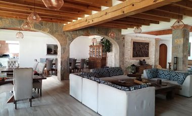 Casa en venta en Tequisquiapan, excelente ubicación.