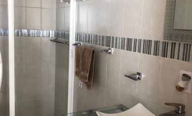 Remodelada 3 frentes hermoso jardín