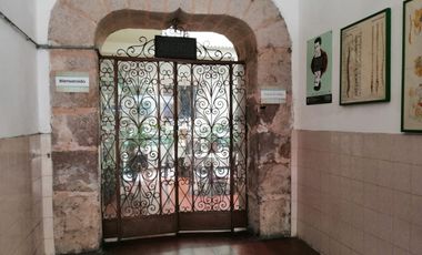 CASA COLONIAL EN CENTRO HISTORICO, MORELIA, MICHOACAN