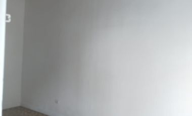 VENDO CASA  ESQUINERA BARRIO LA RIVERA 2  NTE DE CALI