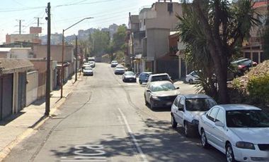 ¡¡Haz Que Tu Dinero Trabaje Para Ti Hoy !! Venta de Hermosa casa en exclusiva Zona, Col. Lomas Bulevares, Tlalpan..