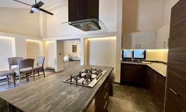 CASA EN VENTA MERIDA YUCATAN , CON VISTA AL CAMPO DE GOLF LA CEIBA UNA PLANTA