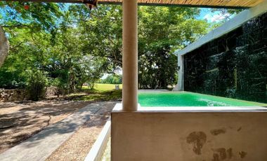 CASA EN VENTA MERIDA YUCATAN , CON VISTA AL CAMPO DE GOLF LA CEIBA UNA PLANTA
