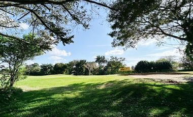 CASA EN VENTA MERIDA YUCATAN , CON VISTA AL CAMPO DE GOLF LA CEIBA UNA PLANTA