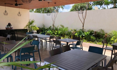 CASA EN PRE-VENTA EN MERIDA, 1 PLANTA CON PISCINA