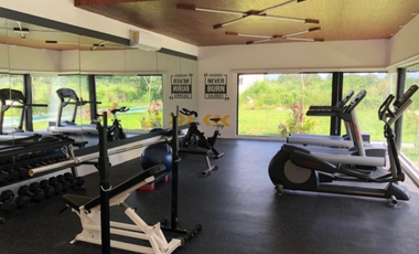 CASA EN PRE-VENTA EN MERIDA, 1 PLANTA CON PISCINA