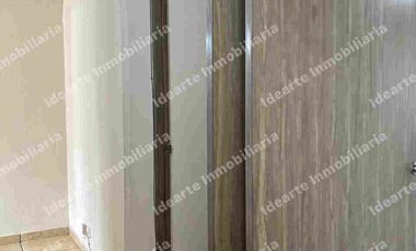 Se vende departamento en calle cerrada en Colinas del Sur