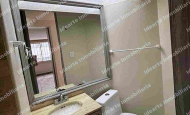 Se vende departamento en calle cerrada en Colinas del Sur