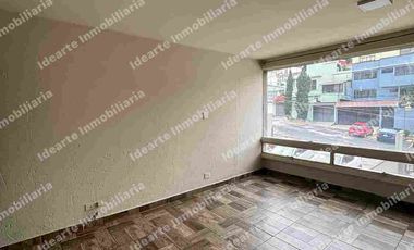 Se vende departamento en calle cerrada en Colinas del Sur