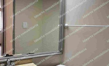 Se vende departamento en calle cerrada en Colinas del Sur