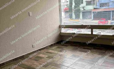 Se vende departamento en calle cerrada en Colinas del Sur