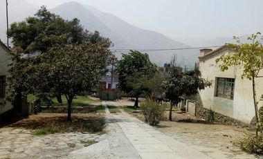 VENTA TERRENO CHOSICA ZONA CENTRICA
